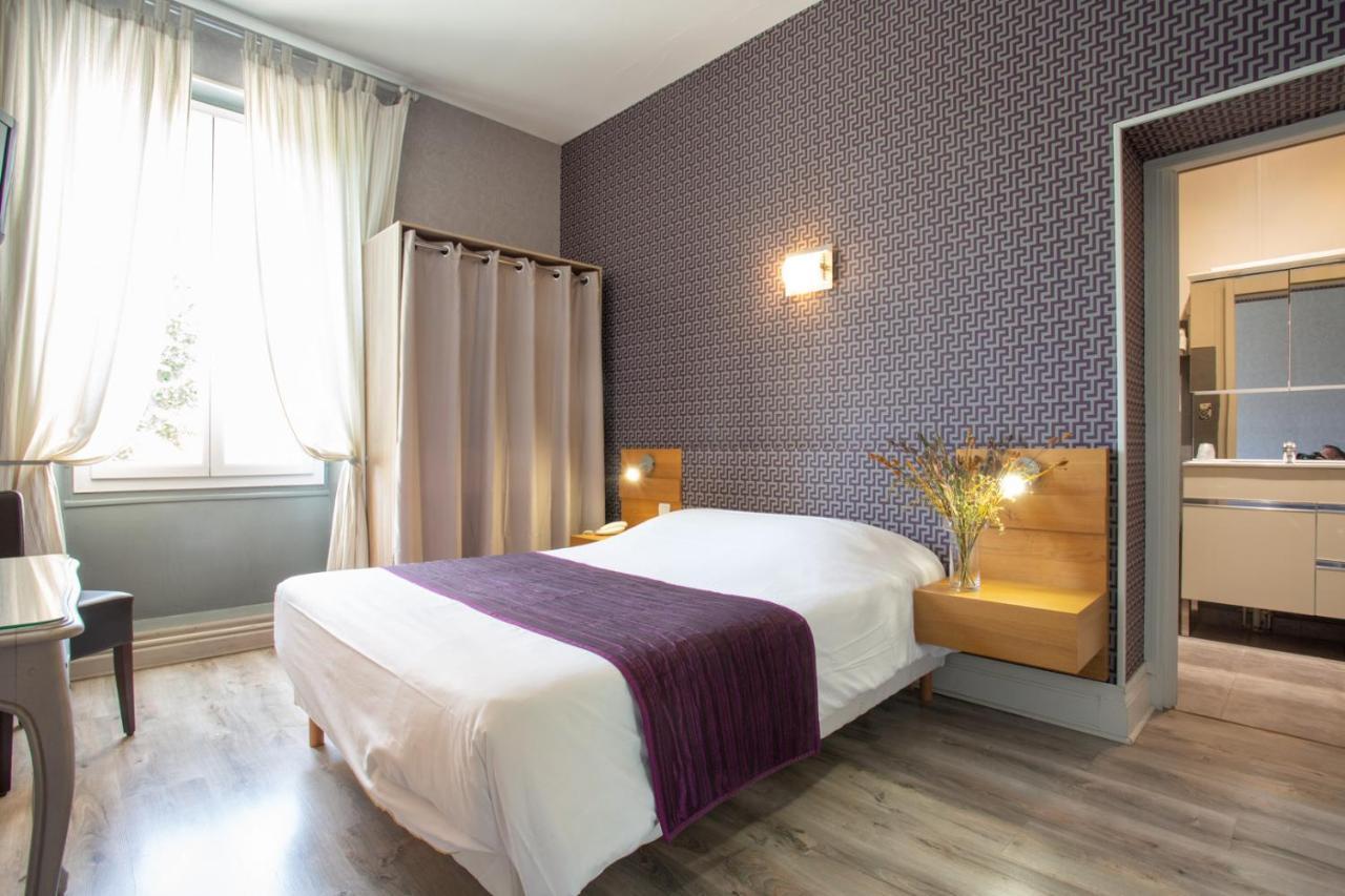 Logis Hotel L'Occitan 2 Etoiles Гаяк Екстер'єр фото